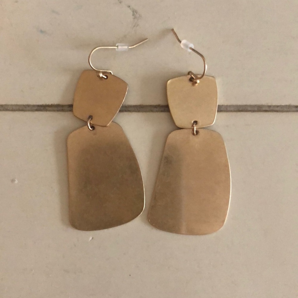 Carly jean Los Angeles statement earrings